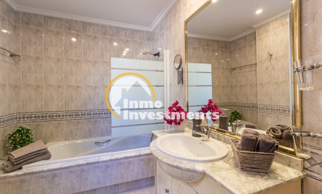 Gebrauchtimmobilien - Duplex apartment - Playa Flamenca - Miraflores