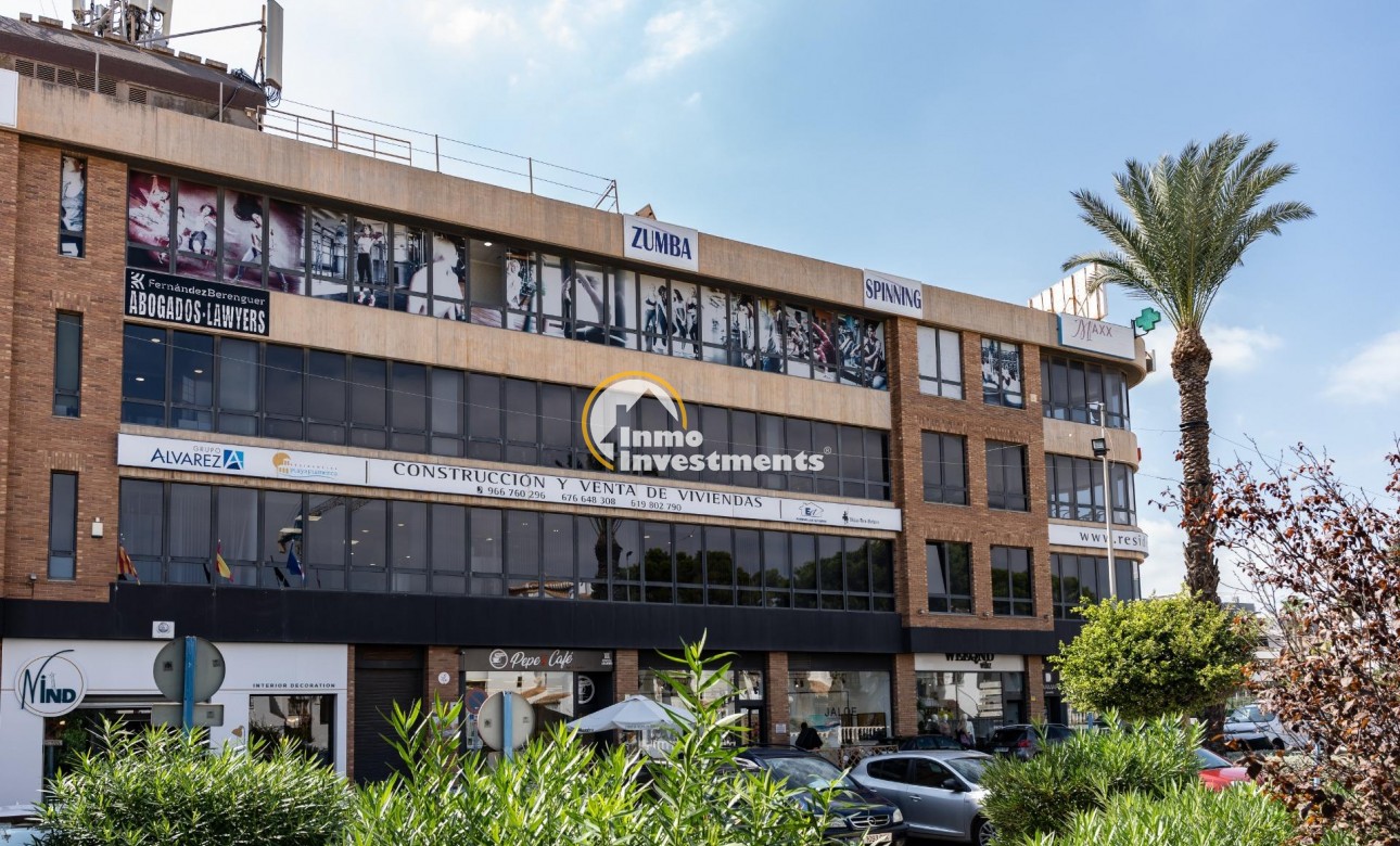 Long term rental - Commercial - Orihuela Costa - Playa Flamenca