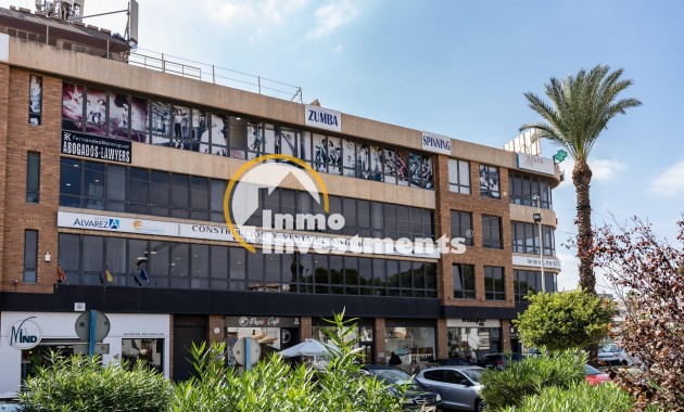Long term rental - Commercial - Orihuela Costa - Playa Flamenca