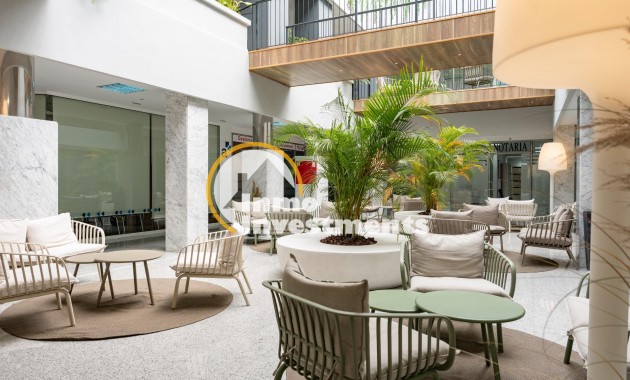 Long term rental - Commercial - Orihuela Costa - Playa Flamenca
