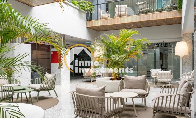 Long term rental - Commercial - Orihuela Costa - Playa Flamenca
