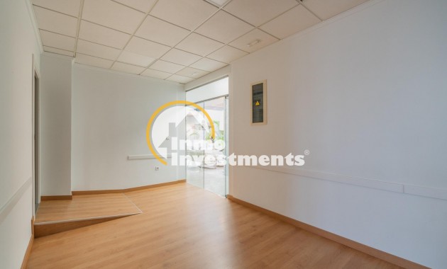 Long term rental - Commercial - Orihuela Costa - Playa Flamenca