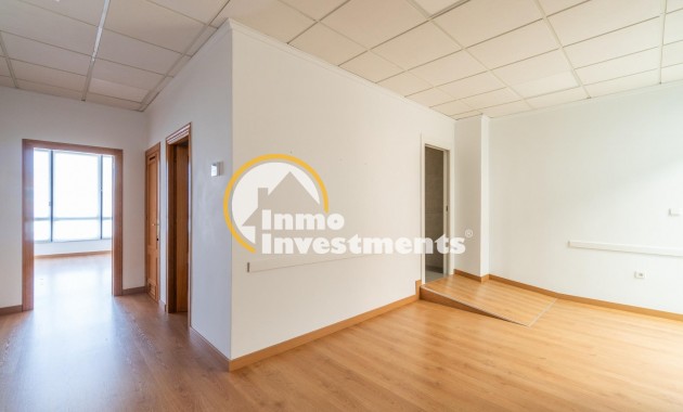 Long term rental - Commercial - Orihuela Costa - Playa Flamenca
