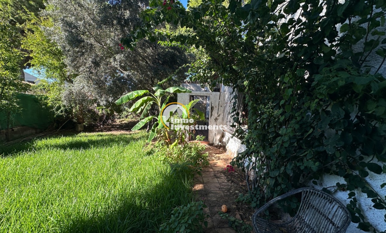 Resale - Villa - Orihuela Costa - Punta Prima