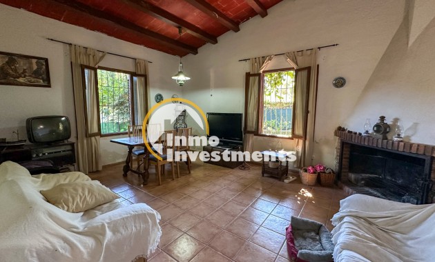Resale - Villa - Orihuela Costa - Punta Prima