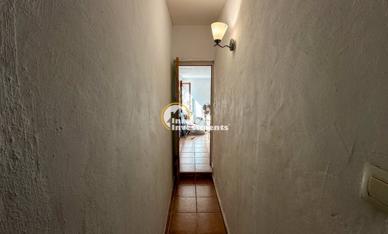Resale - Villa - Orihuela Costa - Punta Prima