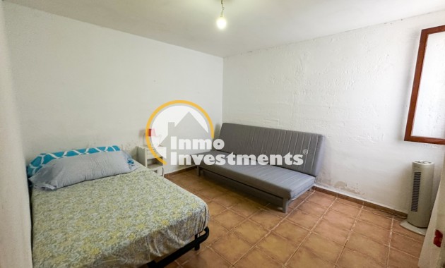 Resale - Villa - Orihuela Costa - Punta Prima