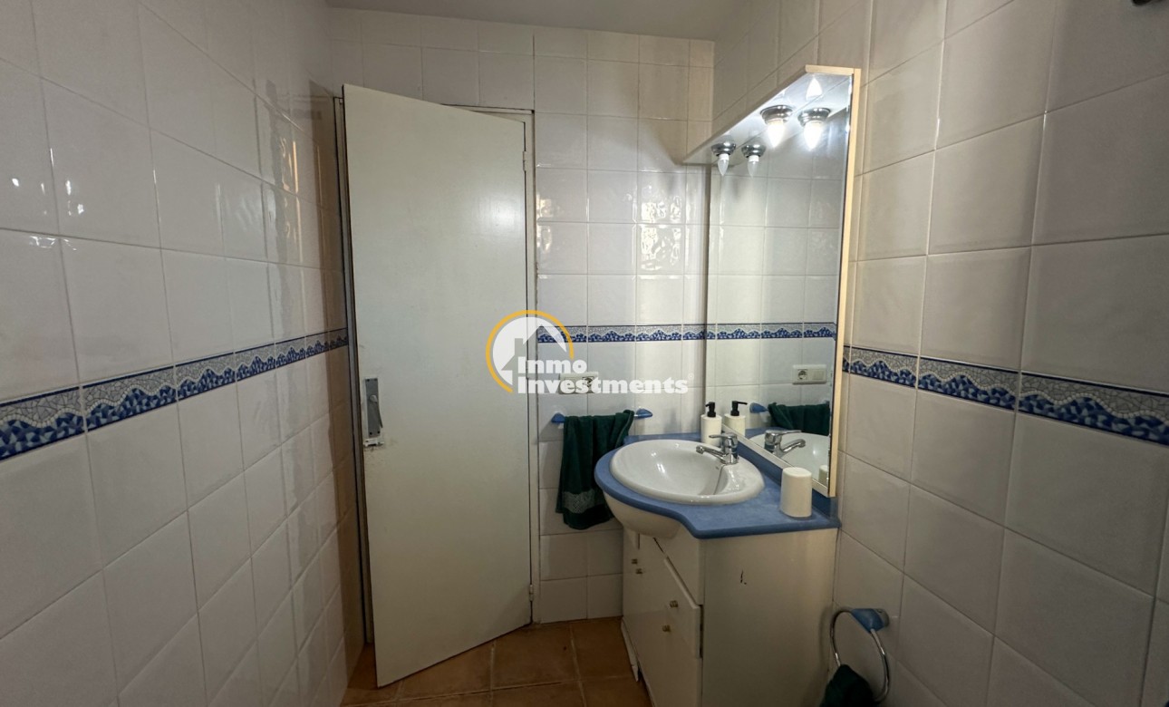 Resale - Villa - Orihuela Costa - Punta Prima