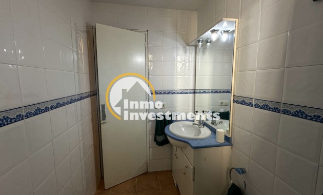 Resale - Villa - Orihuela Costa - Punta Prima