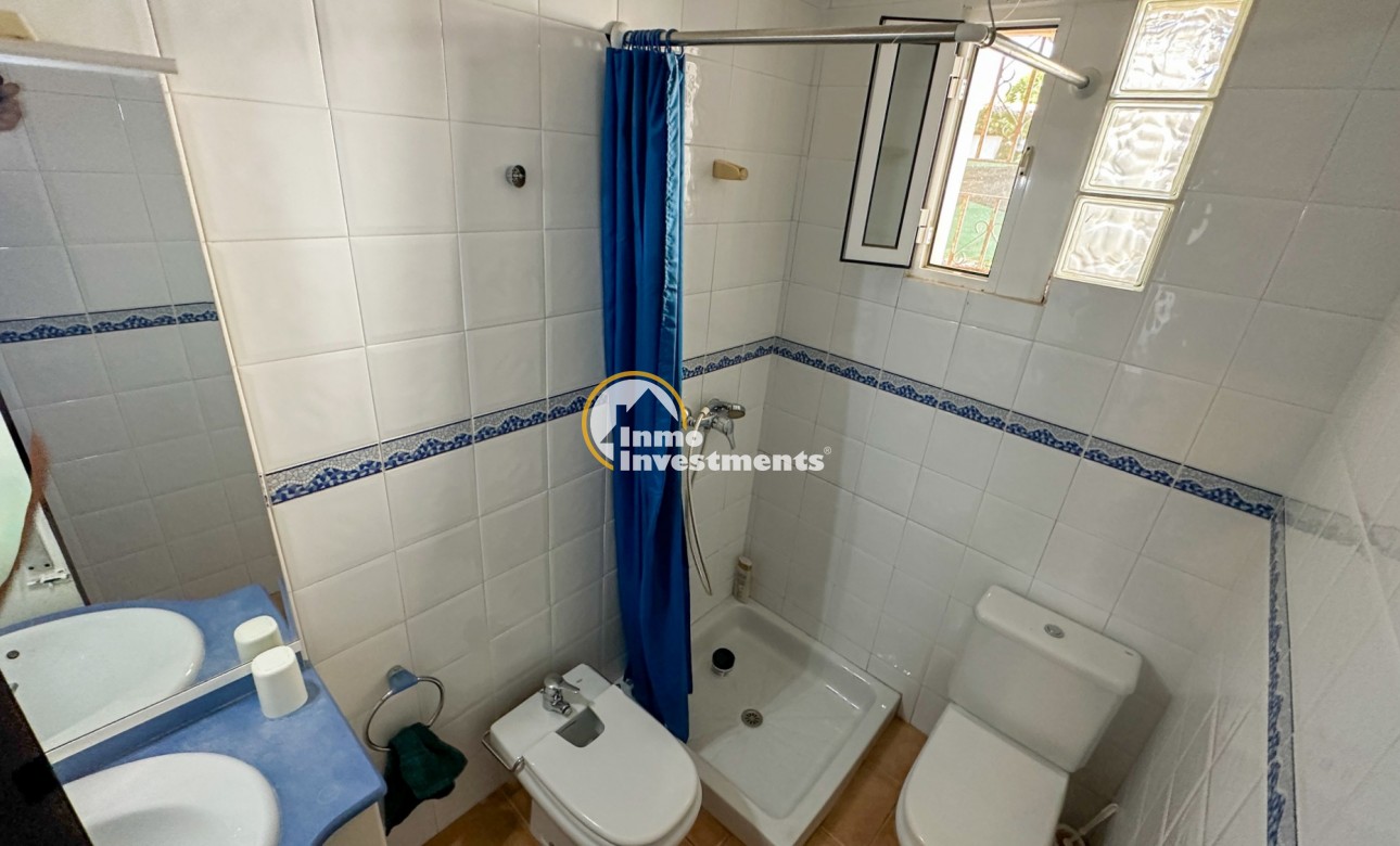 Resale - Villa - Orihuela Costa - Punta Prima