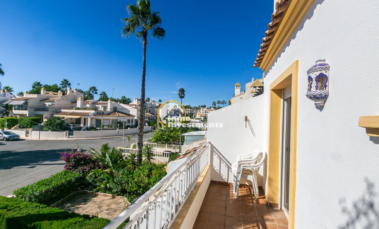 Resale - Town house - Villamartin - Valencias