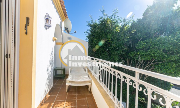Resale - Town house - Villamartin - Valencias