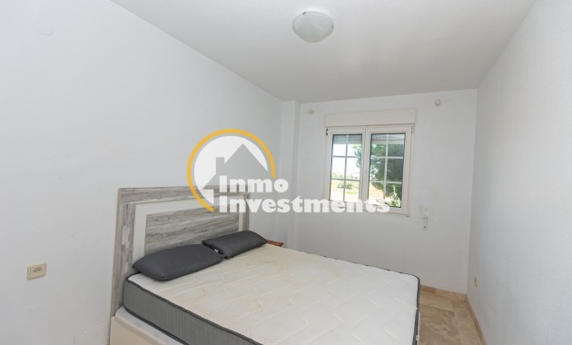 Resale - Town house - Villamartin - Valencias