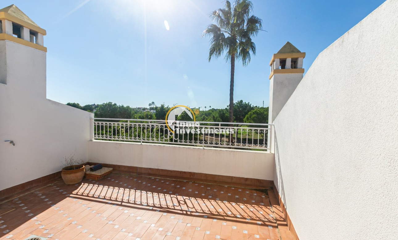 Resale - Town house - Villamartin - Valencias
