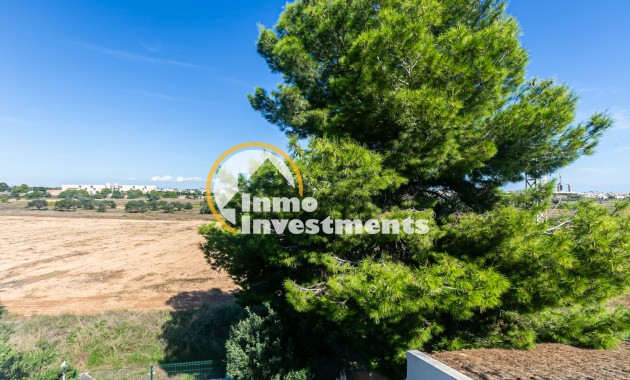 Resale - Town house - Villamartin - Valencias