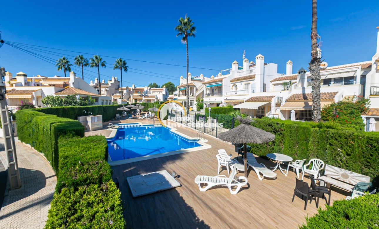 Resale - Town house - Villamartin - Valencias