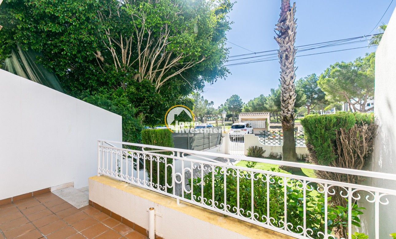 Resale - Town house - Villamartin - Valencias