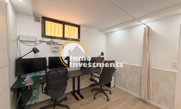 Bestaande bouw - Villa - Lo crispin - 
