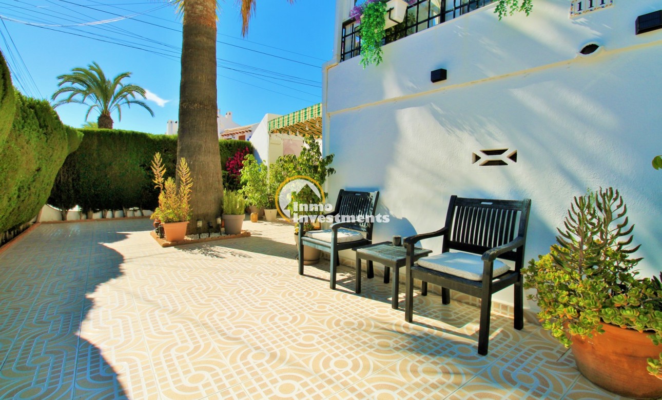 Resale - Apartment - Villamartin