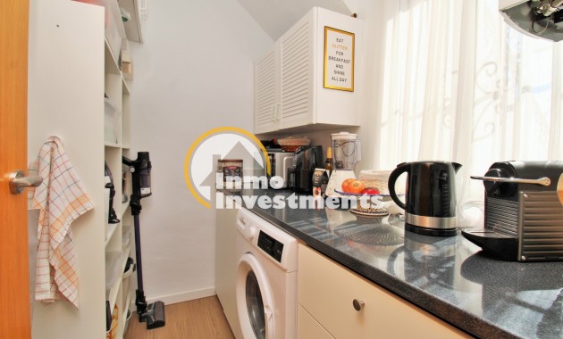 Resale - Apartment - Villamartin