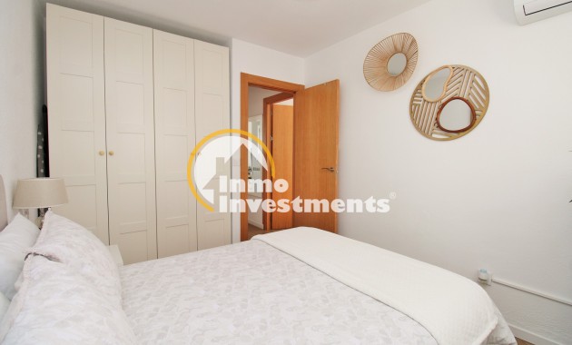 Resale - Apartment - Villamartin