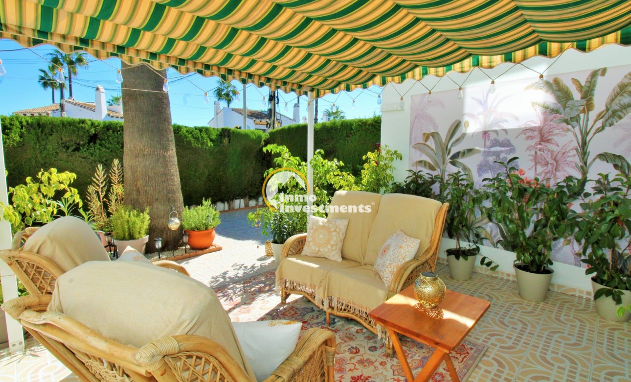 Resale - Apartment - Villamartin