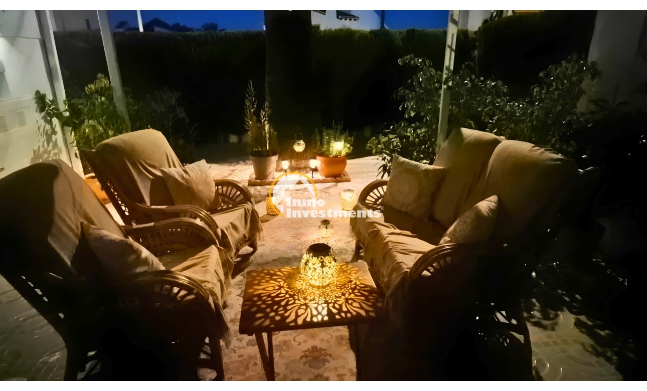 Resale - Apartment - Villamartin