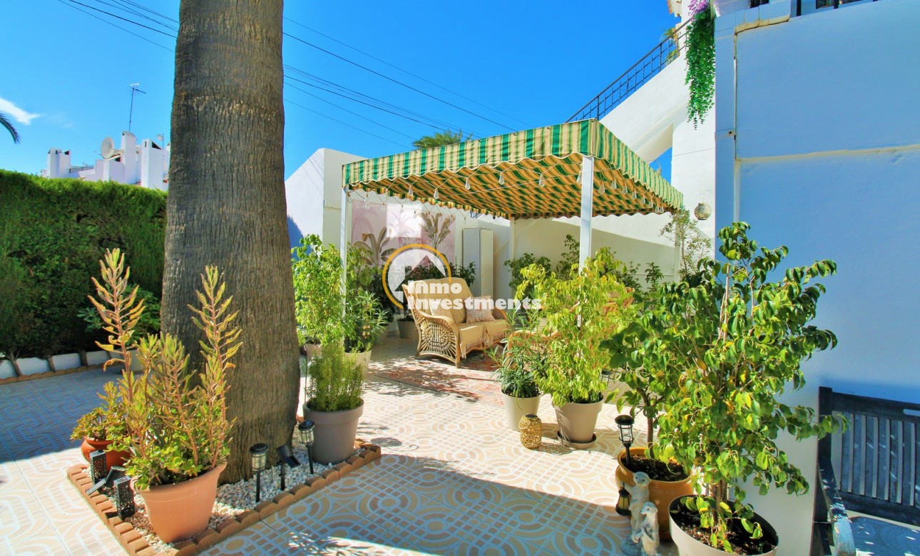 Resale - Apartment - Villamartin