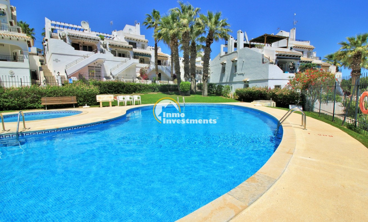 Resale - Apartment - Villamartin