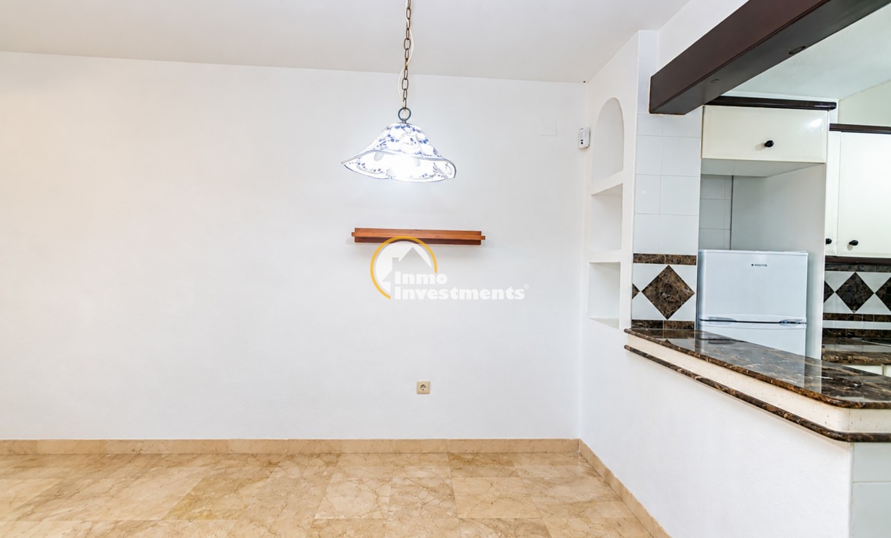 Resale - Town house - Villamartin - Valencias