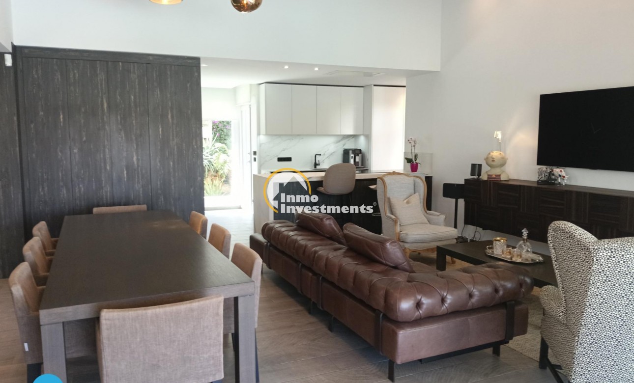 Resale - Villa - Algorfa - Club de Golf La Finca