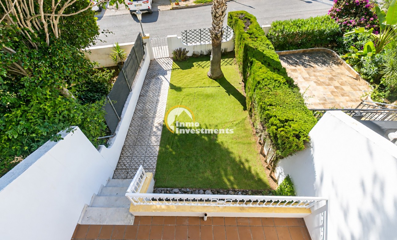 Resale - Town house - Villamartin - Valencias