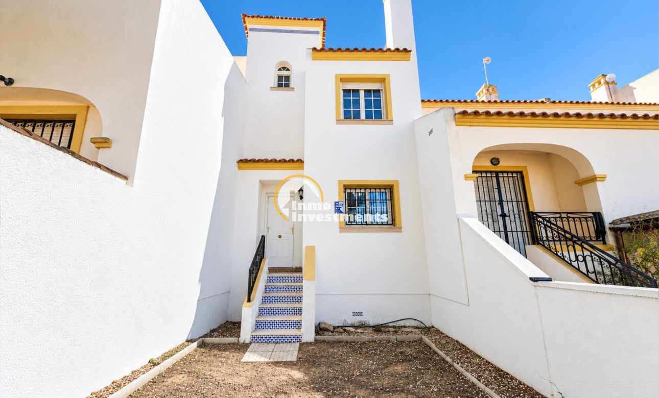 Till salu - Town house - Villamartin - Valencias