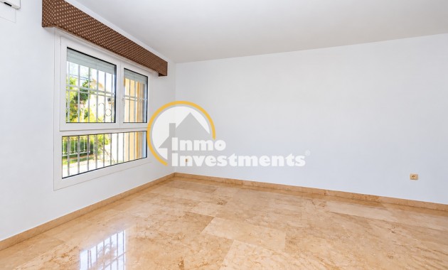 Till salu - Town house - Villamartin - Valencias