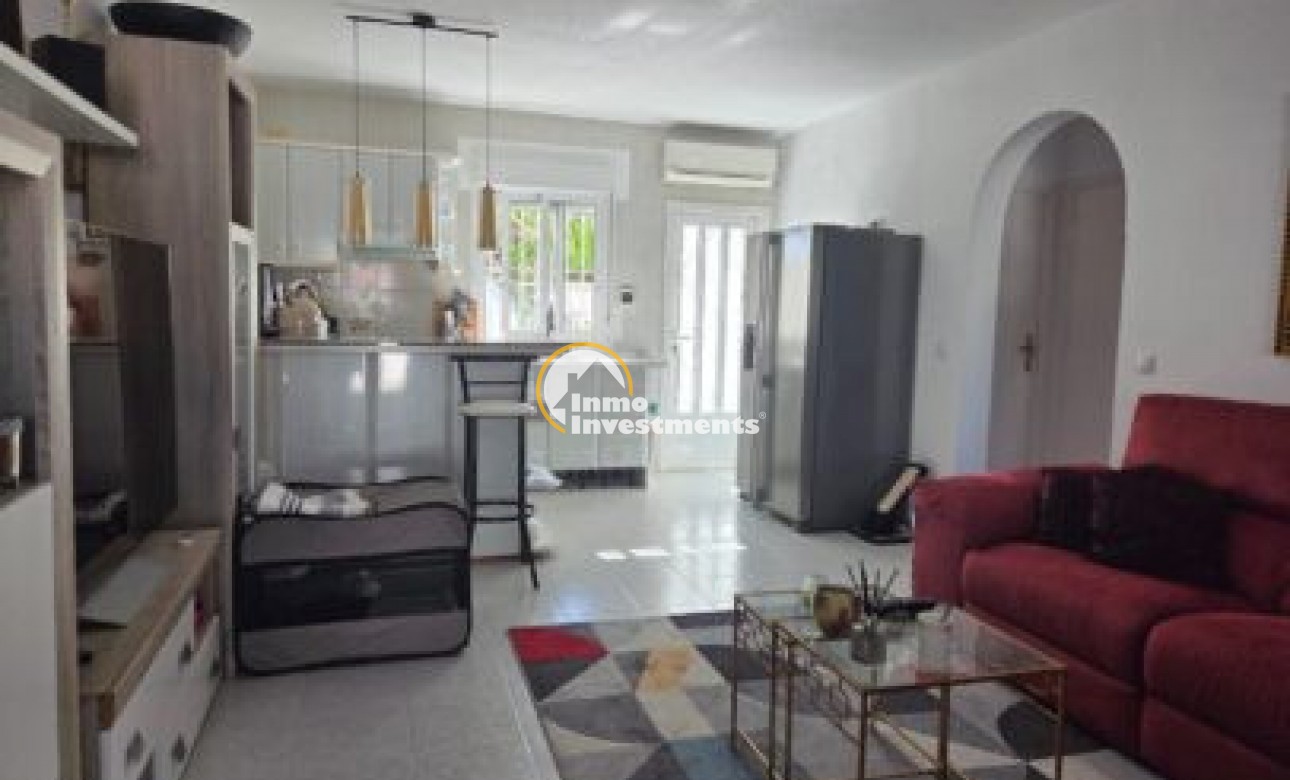 Gebrauchtimmobilien - Reihenhaus - Villamartin