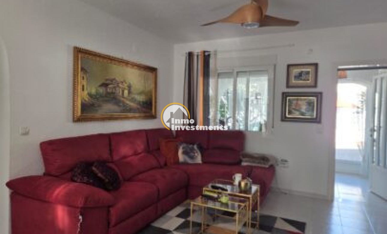 Gebrauchtimmobilien - Reihenhaus - Villamartin
