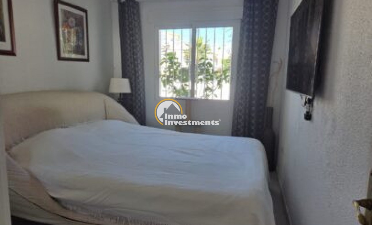 Gebrauchtimmobilien - Reihenhaus - Villamartin