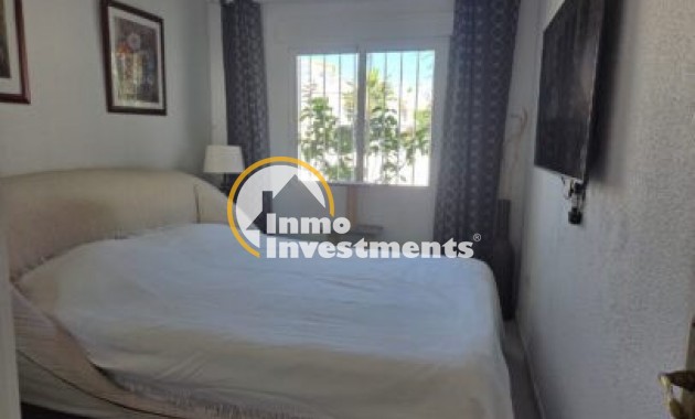 Gebrauchtimmobilien - Reihenhaus - Villamartin