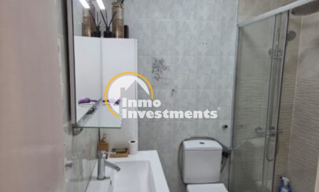 Gebrauchtimmobilien - Reihenhaus - Villamartin