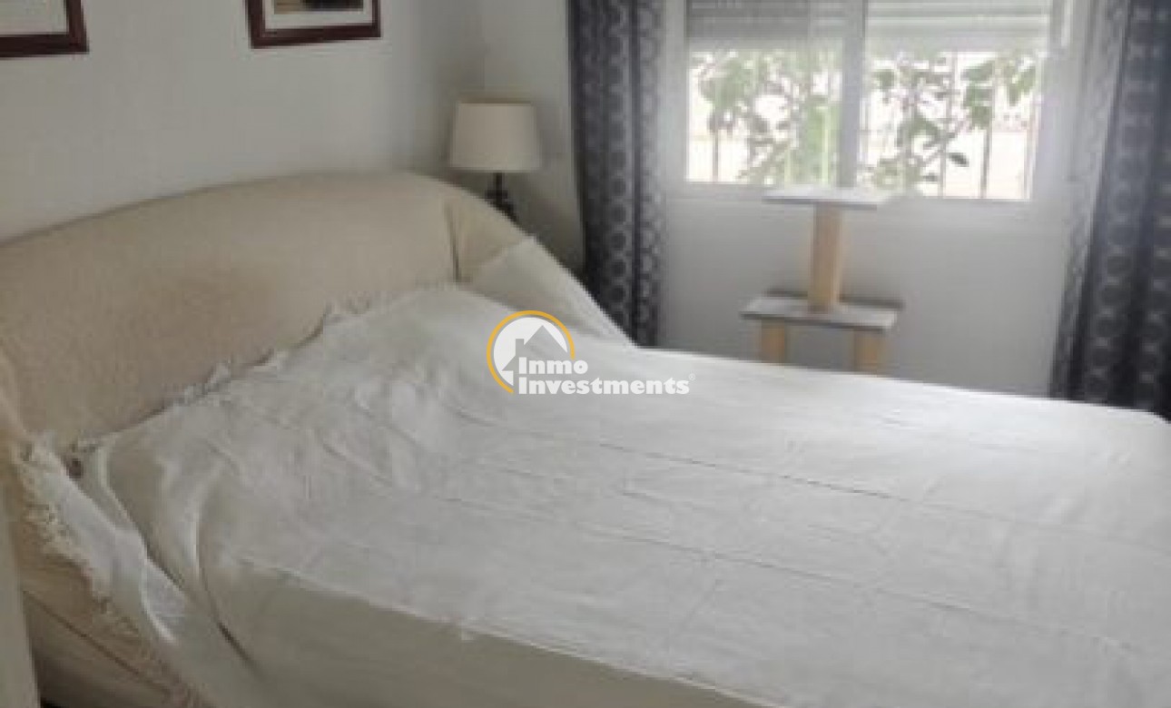 Gebrauchtimmobilien - Reihenhaus - Villamartin