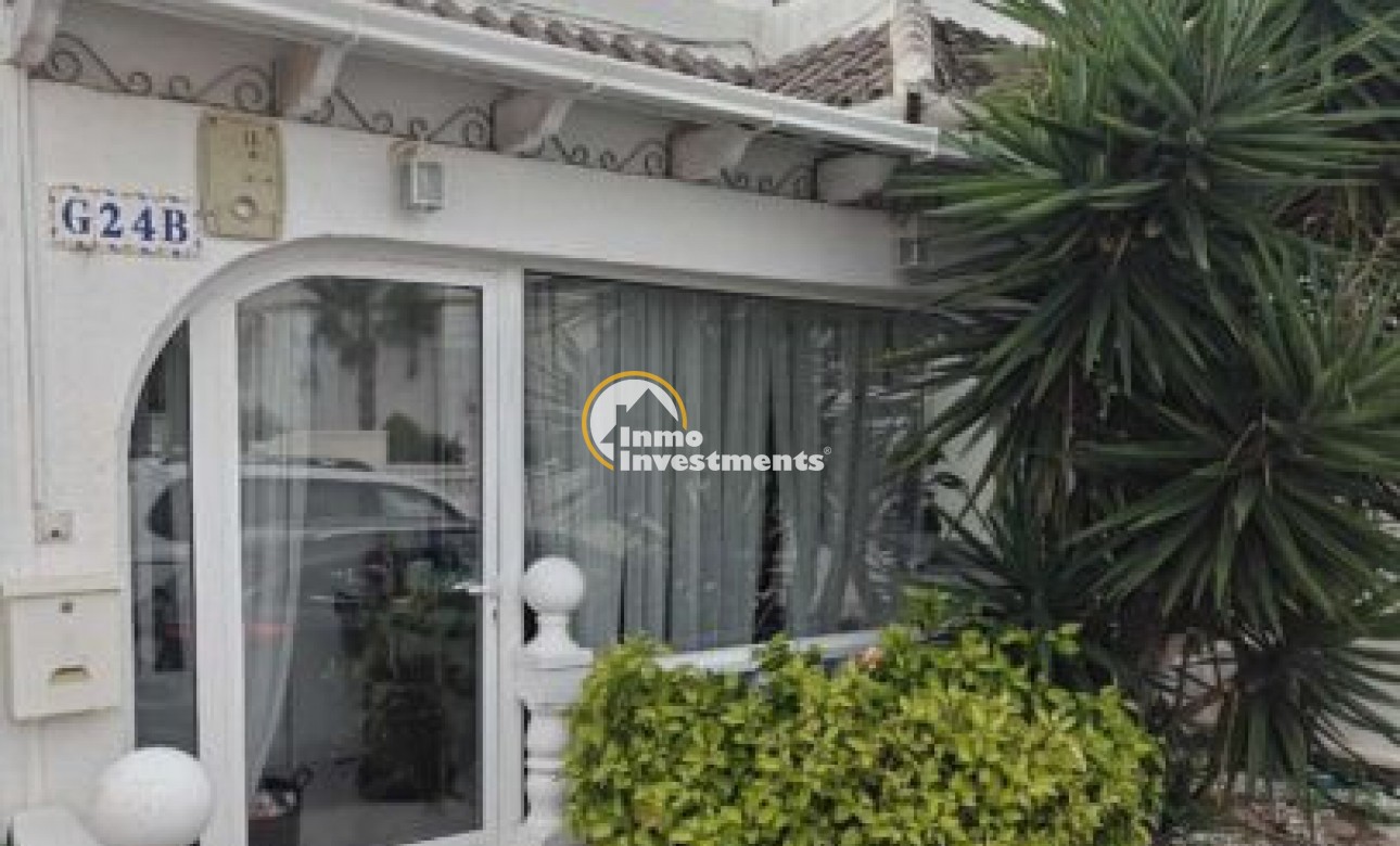 Gebrauchtimmobilien - Reihenhaus - Villamartin