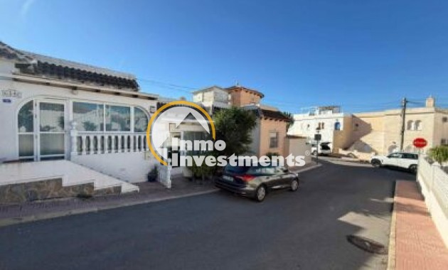 Gebrauchtimmobilien - Reihenhaus - Villamartin