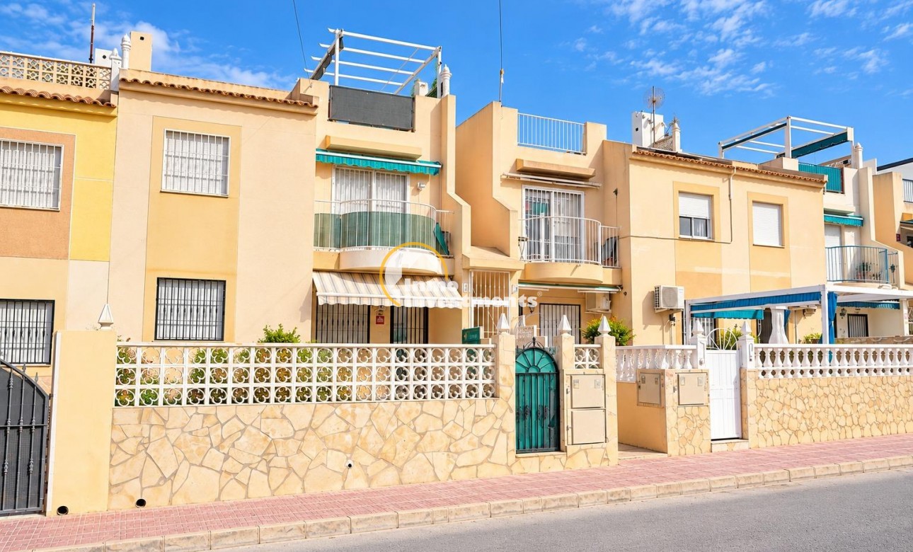 Bestaande bouw - Bungalow - Torrevieja - La Siesta - El Salado - Torreta