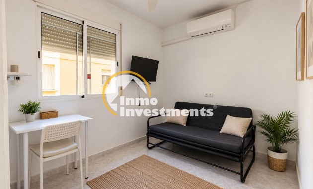 Bestaande bouw - Bungalow - Torrevieja - La Siesta - El Salado - Torreta