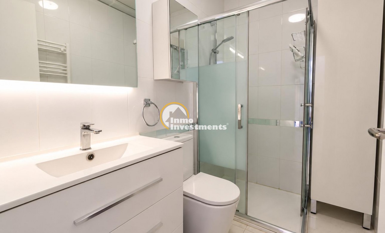Bestaande bouw - Bungalow - Torrevieja - La Siesta - El Salado - Torreta