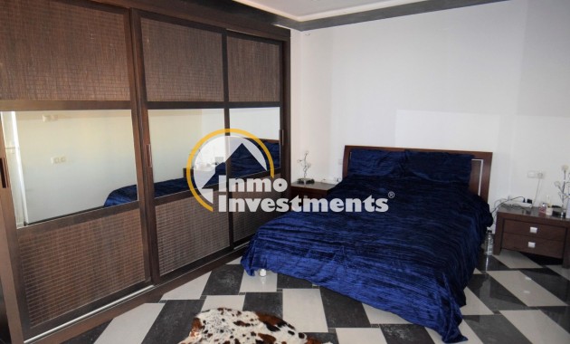 Resale - Villa - Guardamar del Segura - Urbanizaciones