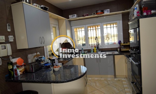Resale - Villa - Guardamar del Segura - Urbanizaciones