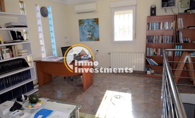 Resale - Villa - Guardamar del Segura - Urbanizaciones
