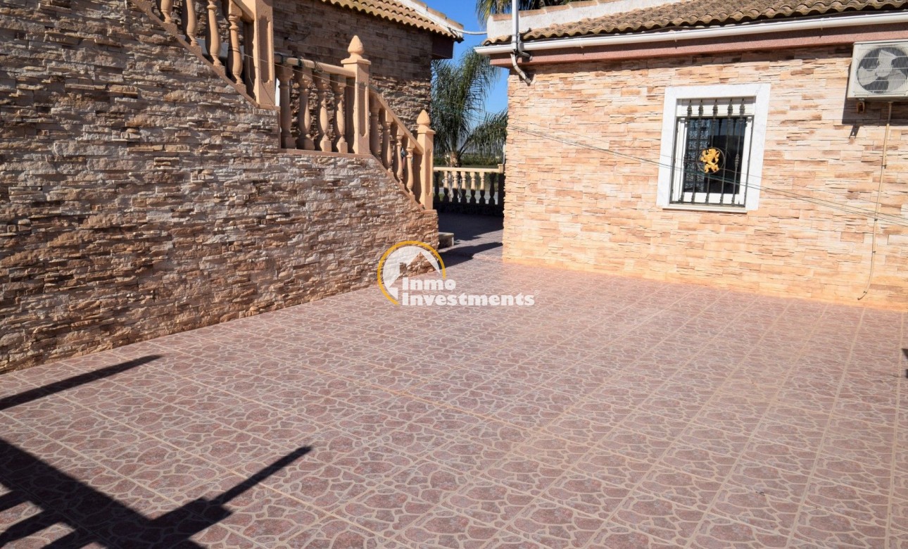 Resale - Villa - Guardamar del Segura - Urbanizaciones