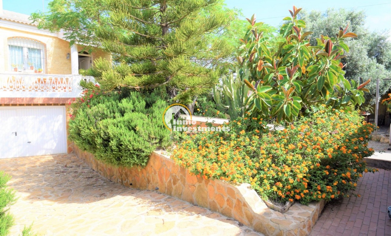 Bestaande bouw - Villa - Torrevieja - Aguas Nuevas